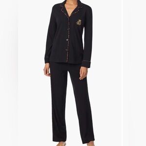 Ralph Lauren Long Sleeve Notch Collar
Long Pants Pajama Set new size medium